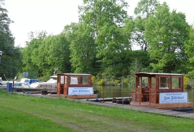 Hotelli Zum Fährhaus