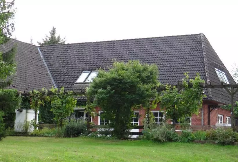 Hotelli Zum Fährhaus