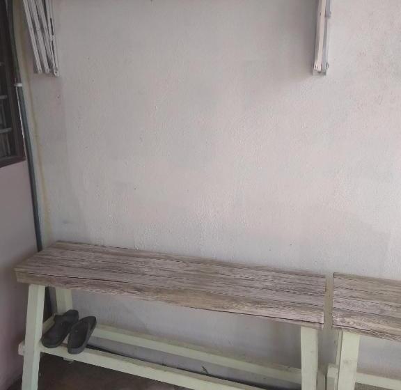 פנסיון Bonda Guesthouse Ii