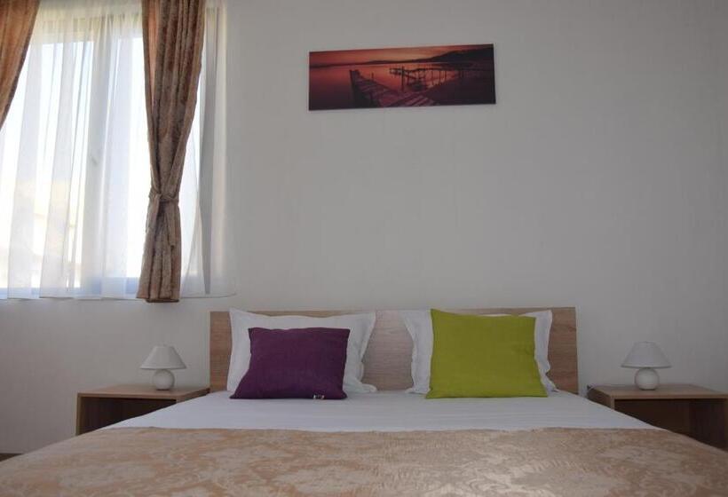 پانسیون Casa Del Mar