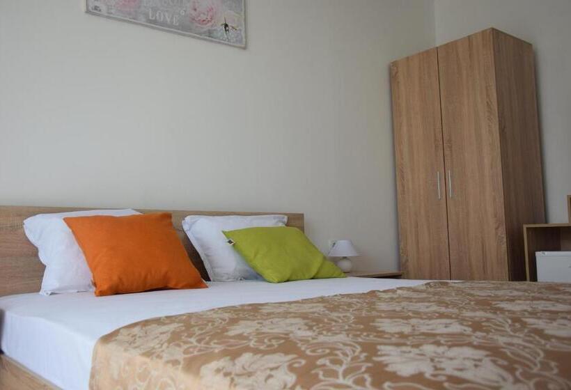 پانسیون Casa Del Mar