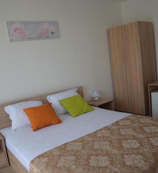 پانسیون Casa Del Mar