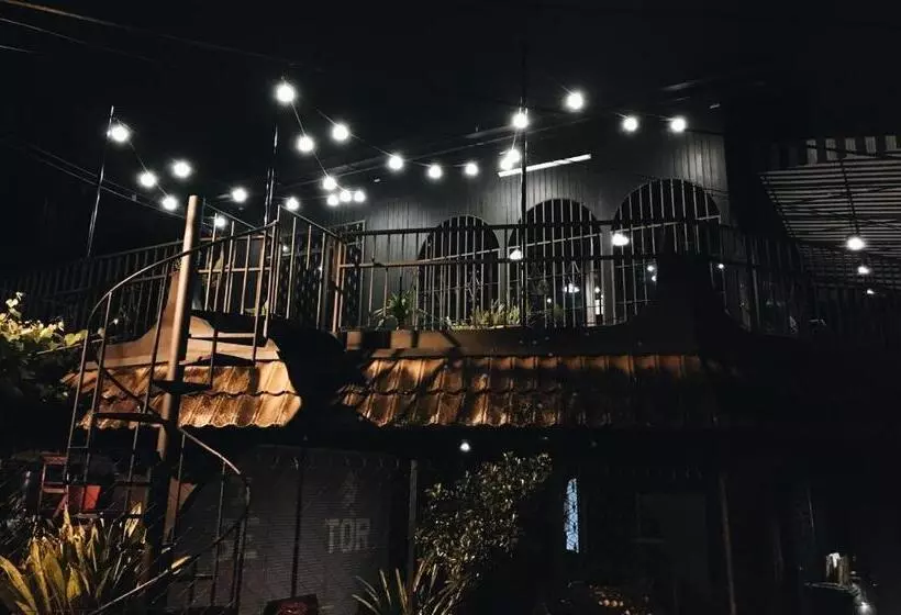 ペンション Wogoxette Upstairs, A Private Kampung Stay In Cameron Highlands