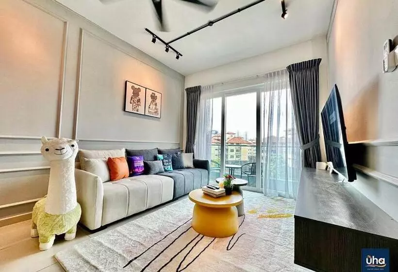 Seasons Luxury Apartment By Jk Home