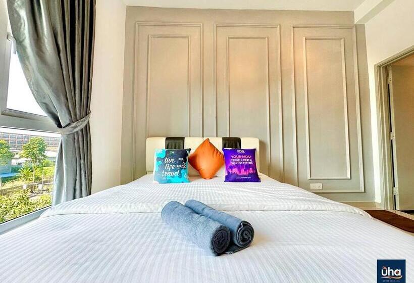 Seasons Luxury Apartment By Jk Home