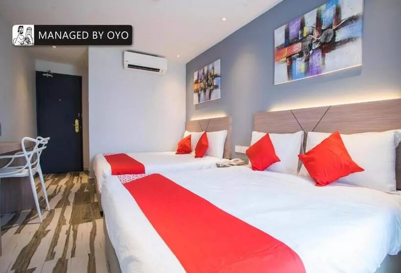 O Gs Hotels Near Strand Mall