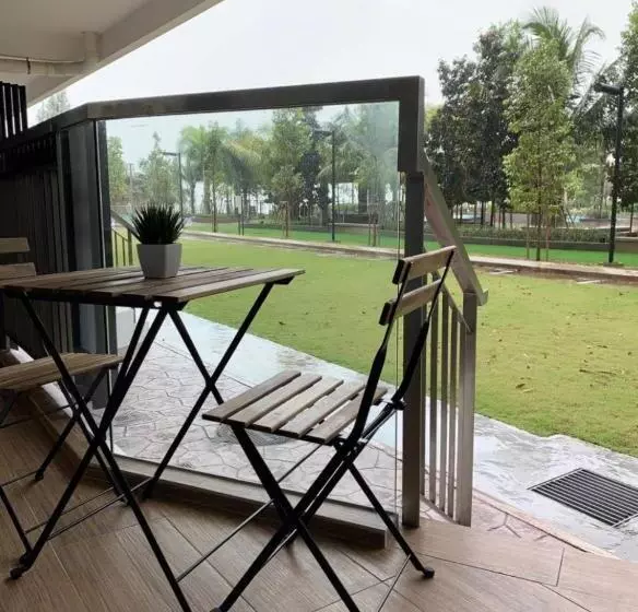 Timur Bay Groundfloor Pool & Seaview