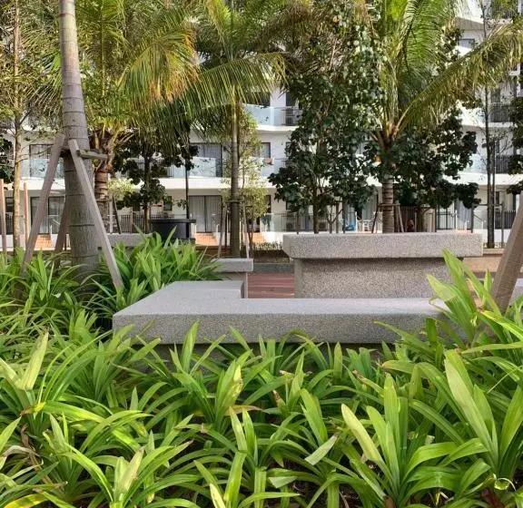 Timur Bay Groundfloor Pool & Seaview