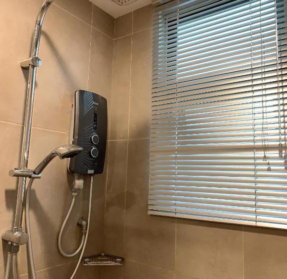 Timur Bay Groundfloor Pool & Seaview