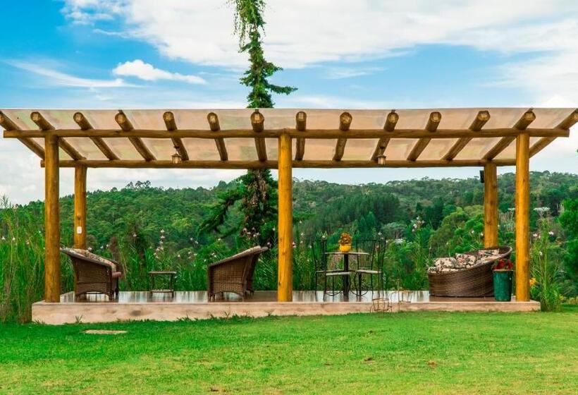 هاستل Pousada Lusitânia