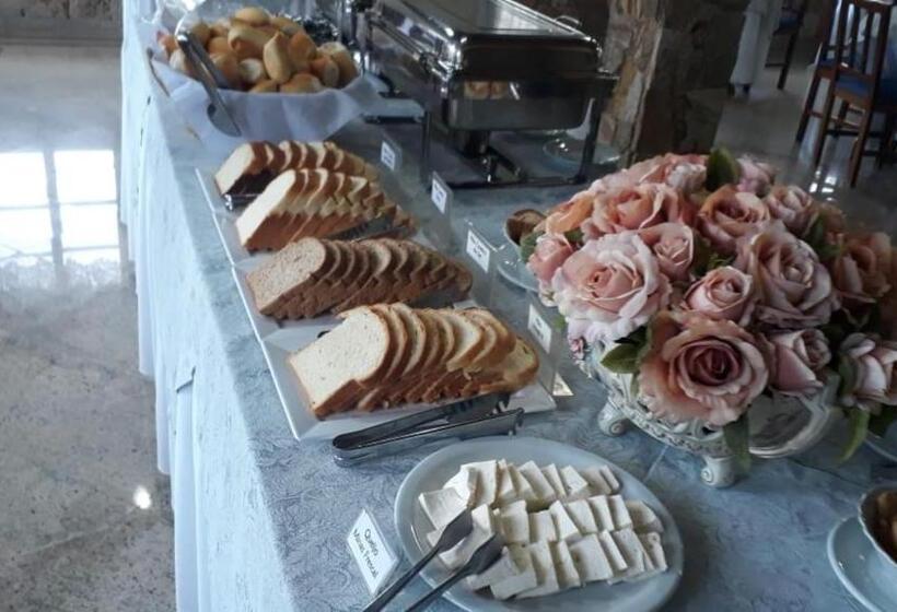 هاستل Pousada Lusitânia