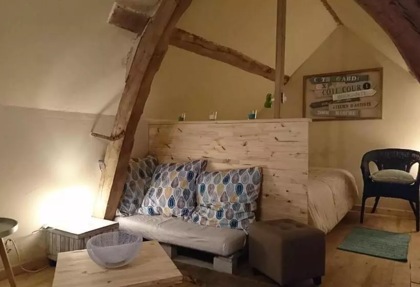 ベッドアンドブレックファースト Les Chambres Du Vau Profond