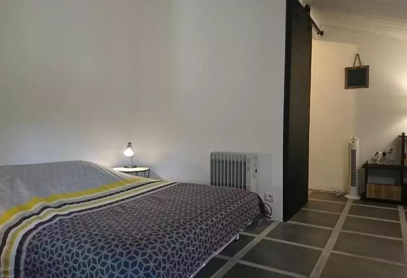 ベッドアンドブレックファースト Les Chambres Du Vau Profond