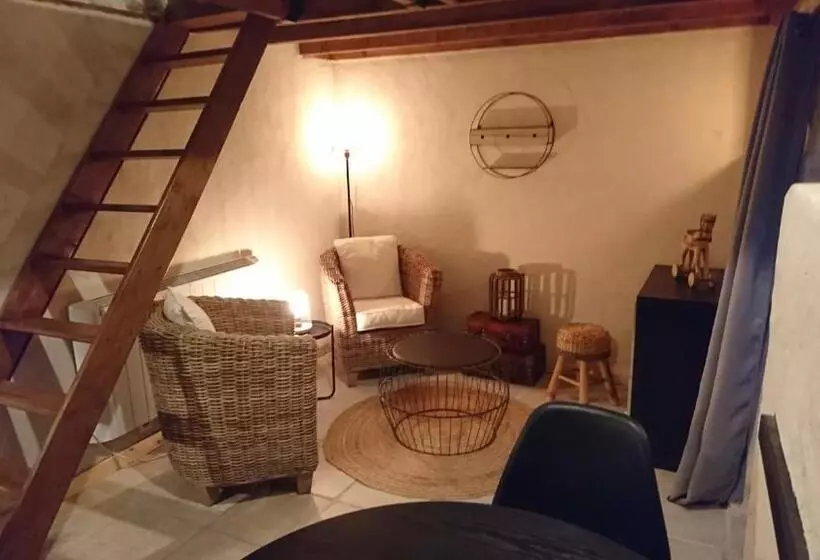 ベッドアンドブレックファースト Les Chambres Du Vau Profond