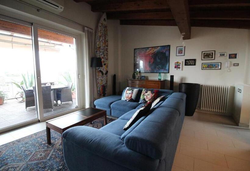 تختخواب و صبحانه Villa Paola