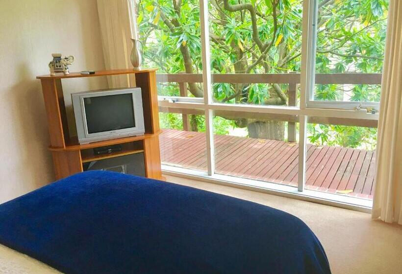 민박 Wildwood Lodge