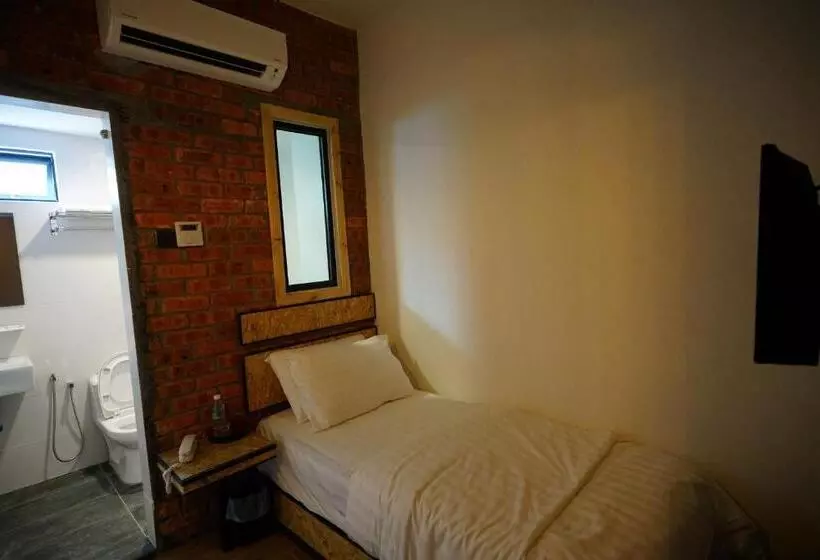 Brick Box Hotel @ Oldtown Ipoh