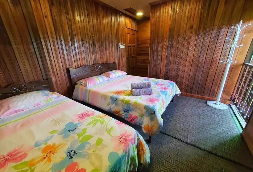 Hotelli Villa Temila