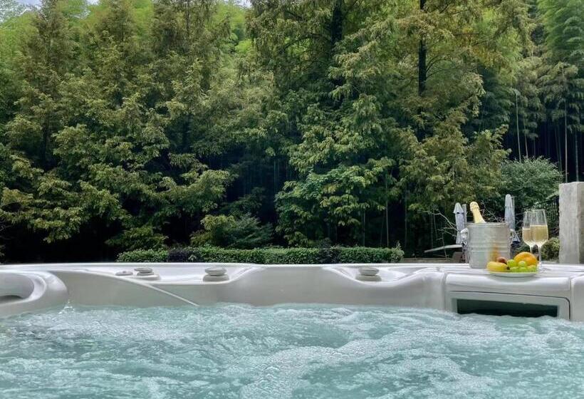 בית מלון כפרי Arcadia Resorts