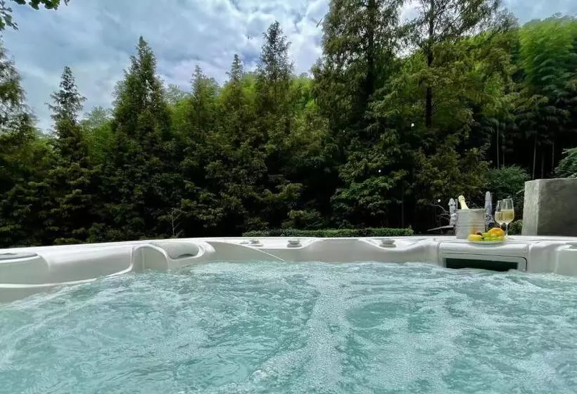ホテル Arcadia Resorts