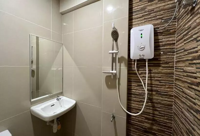 Hotelli Pekan Auto City Budget