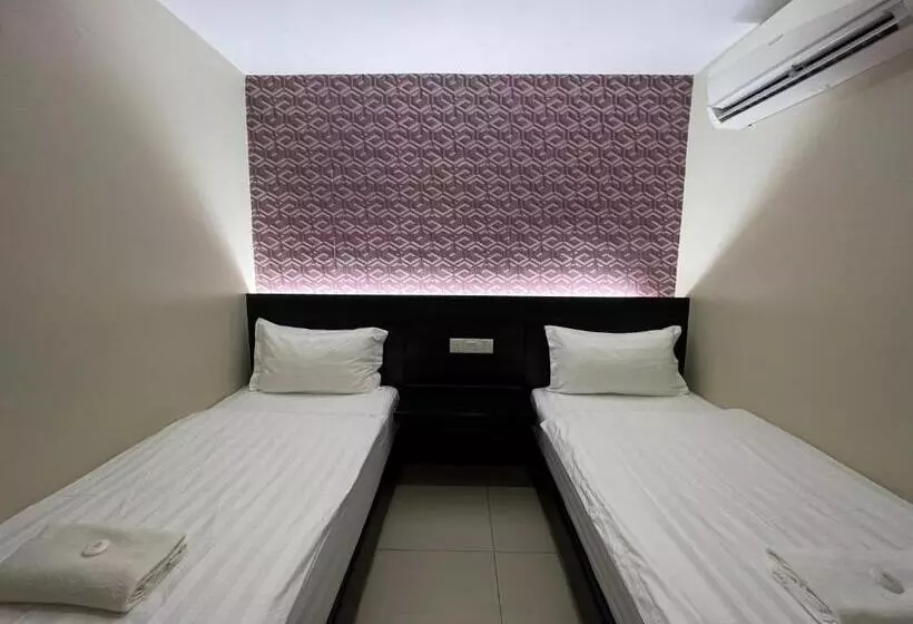 Hotelli Pekan Auto City Budget