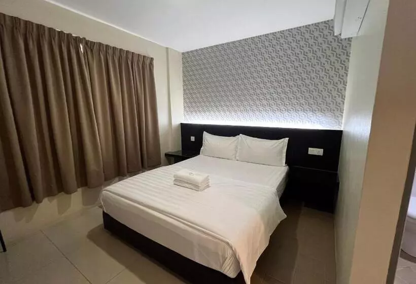 Hotelli Pekan Auto City Budget