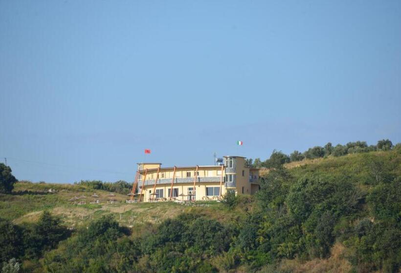 فندق Panorama Guesthouse