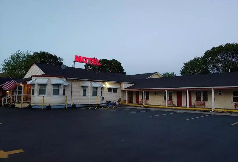 Maine Motel