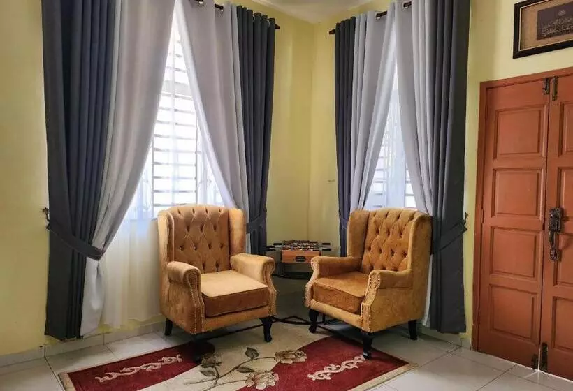 ペンション Ct Homestay