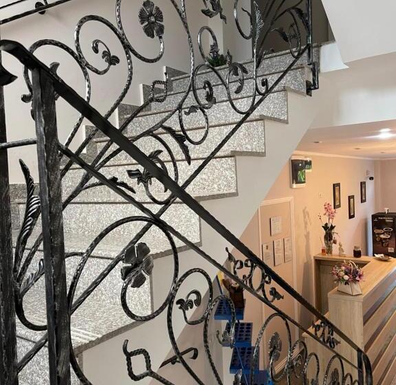 Pensão Magnific Sis