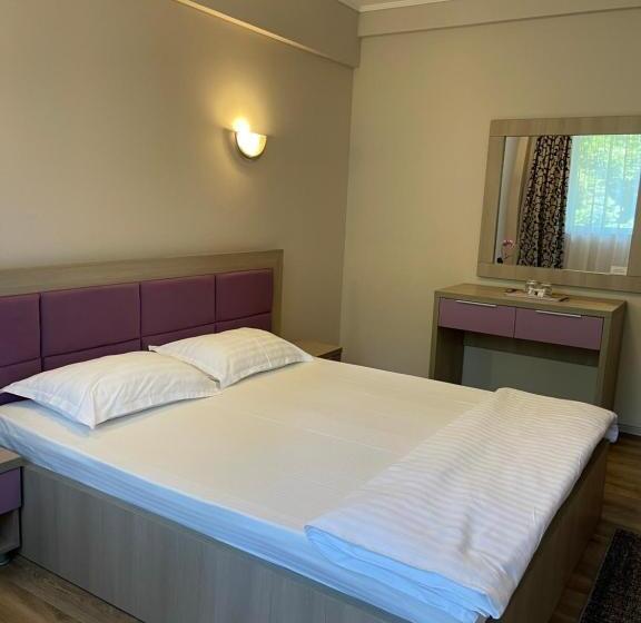 Pensão Magnific Sis