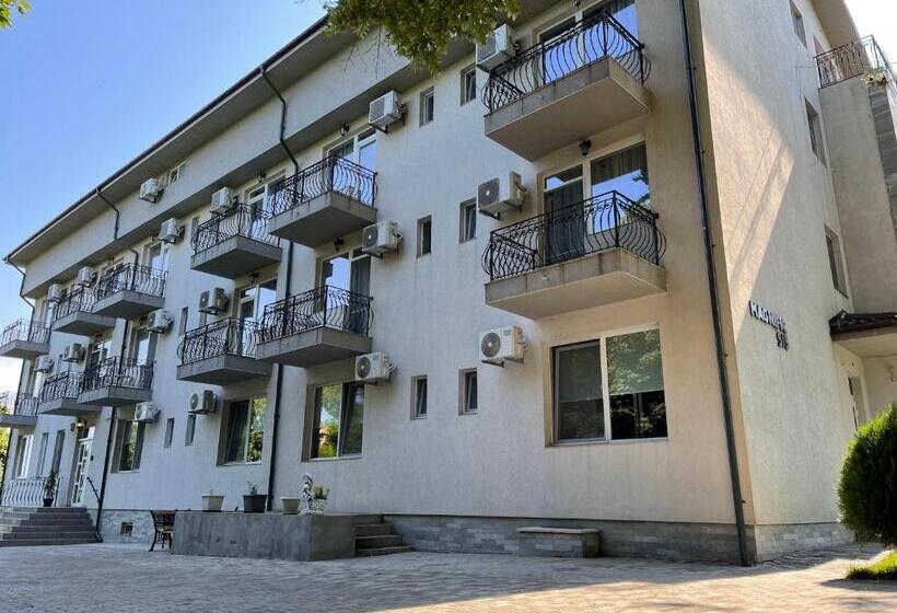 Pensão Magnific Sis