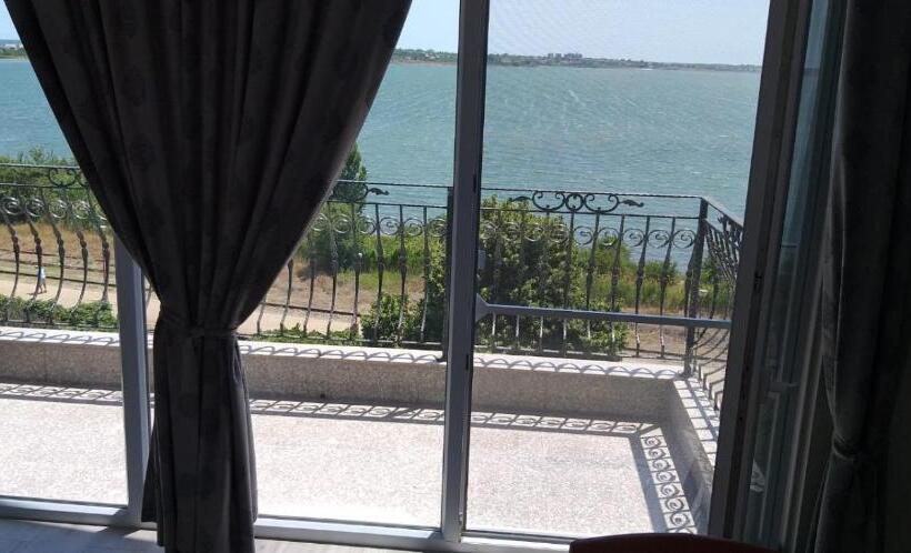 Pensão Magnific Sis