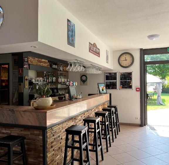 渡假胜地  Domaine Du Roc Nantais