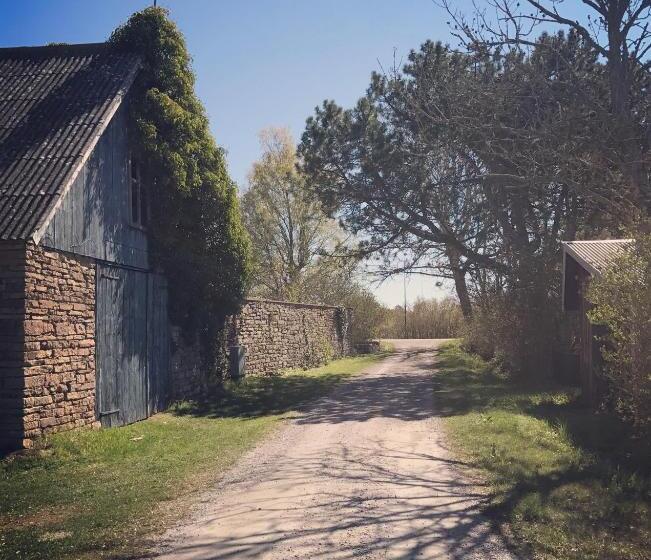 Bed and Breakfast Gamla Gästgivaregården