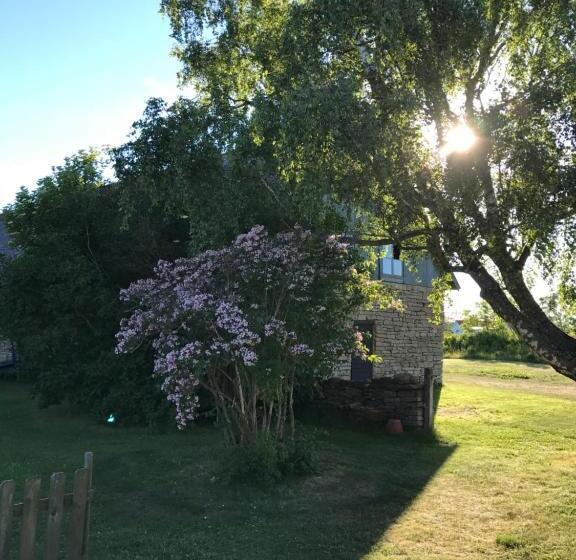 Bed and Breakfast Gamla Gästgivaregården