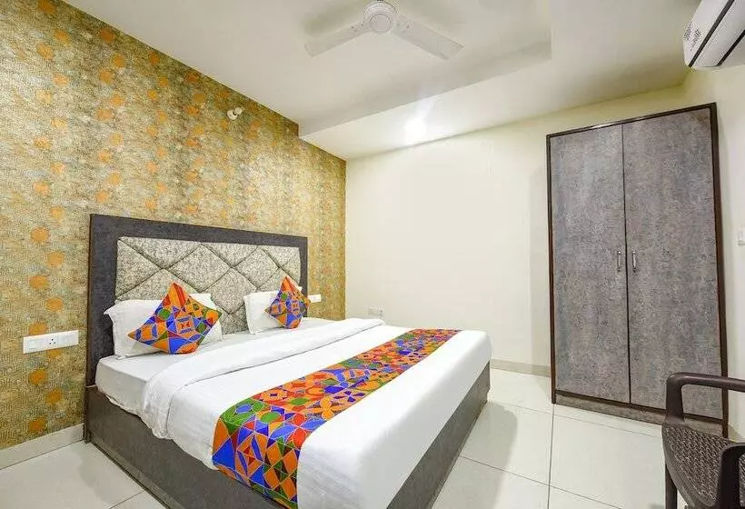 Fabhotel Green Valley