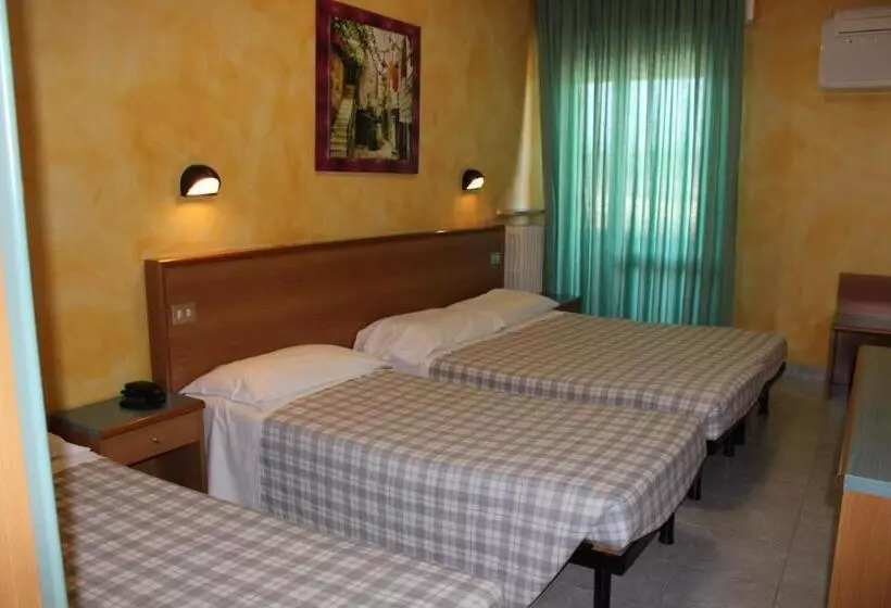ホテル Albergo Napoleone