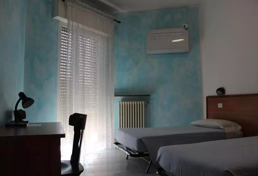 ホテル Albergo Napoleone
