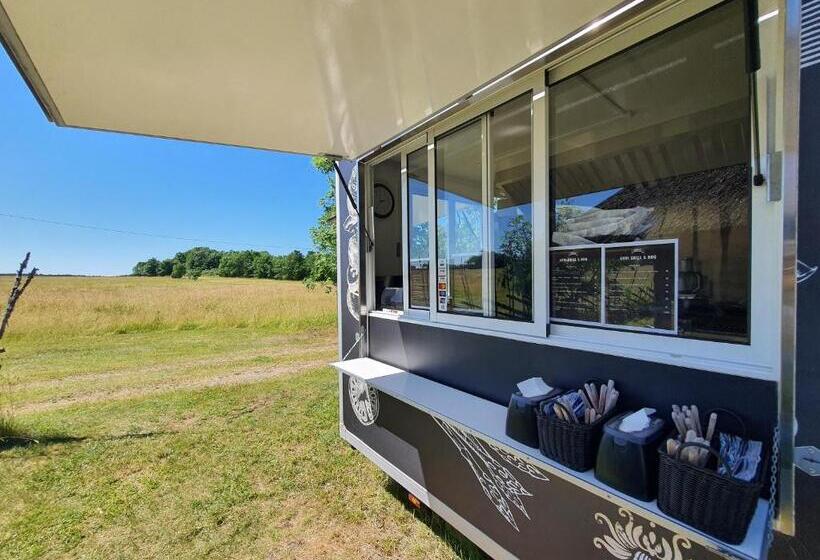 هتل Anni Tourism Farm