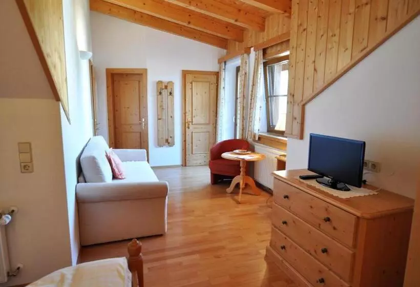 Hotelli Hansbauerhof