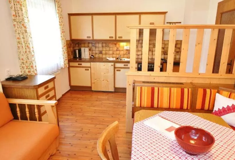 Hotelli Hansbauerhof