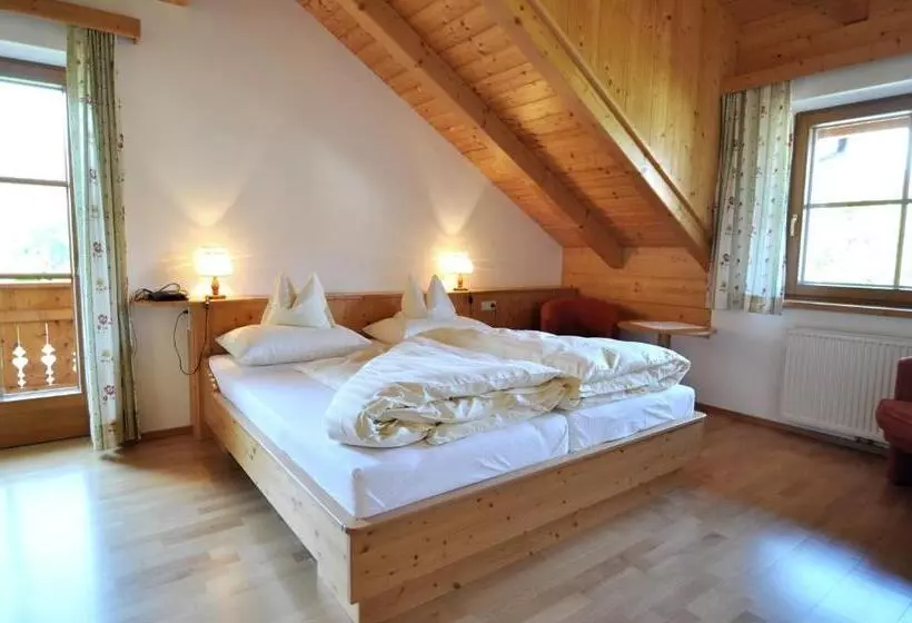 Hotelli Hansbauerhof