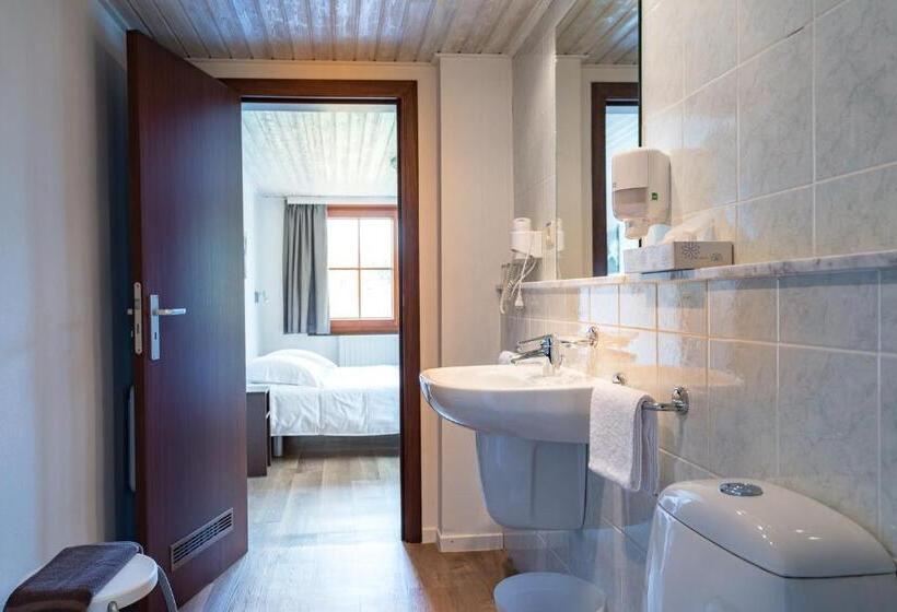 هتل Hostellerie D Inzepré