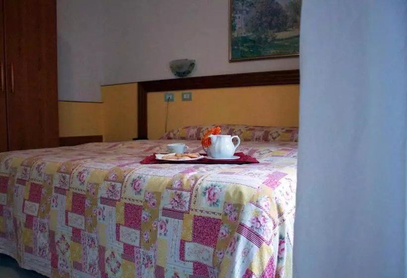 Hotelli La Carrozza D Oro