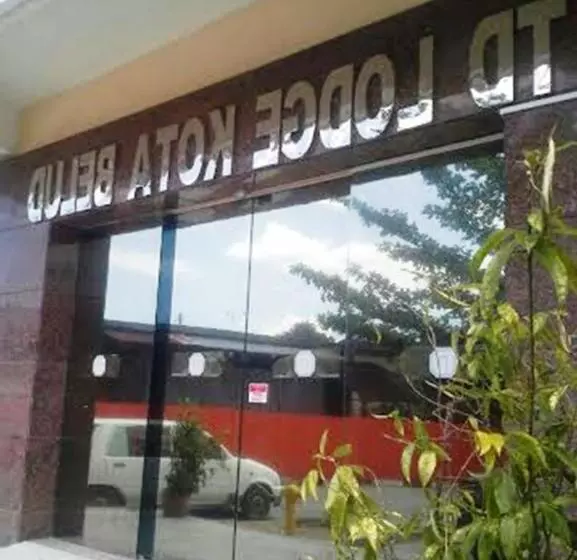 Hotelli Td Lodge Kota Belud