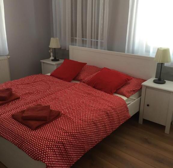 بنسيون Evička Penzion