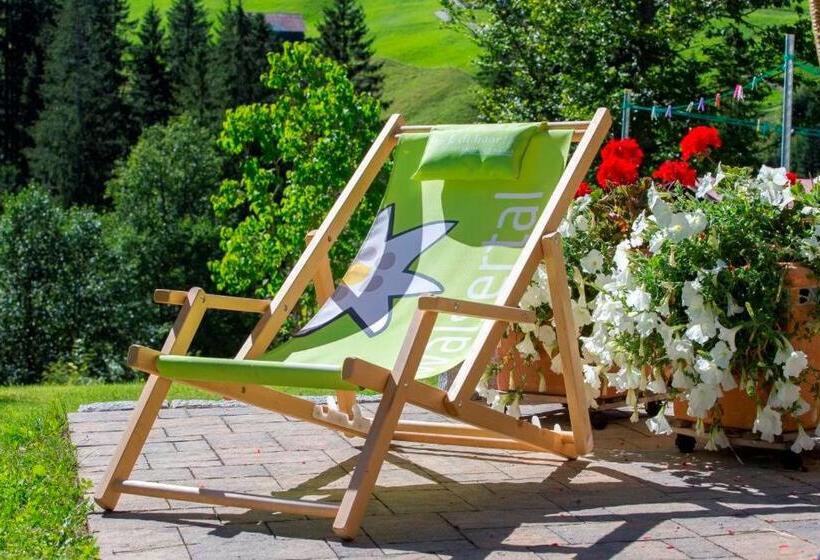 پانسیون Gästehaus Tannegg