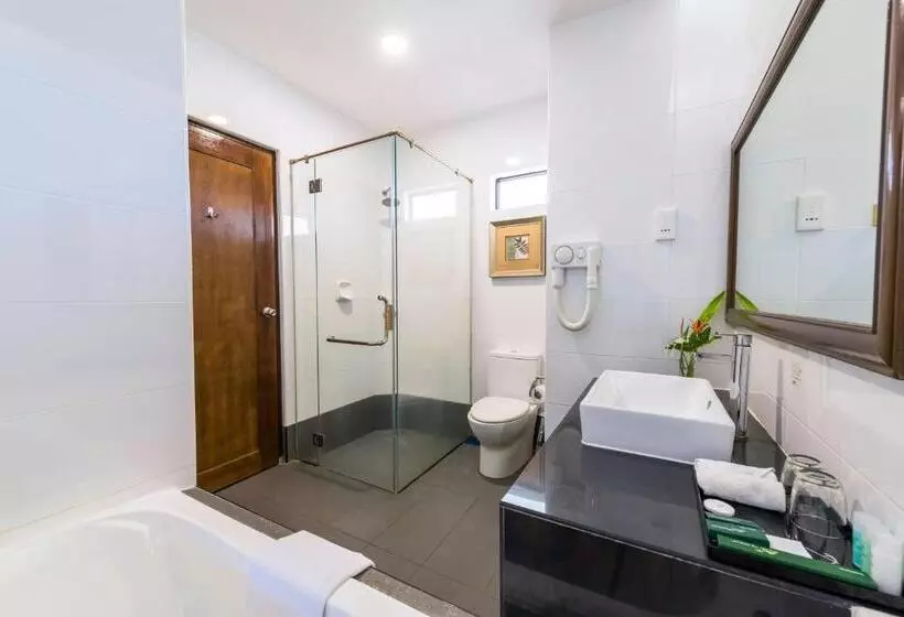 Tok Aman Bali Beach Resort @ Beachfront